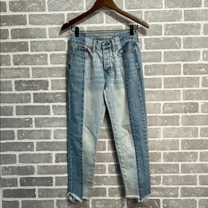 American Eagle Vintage High Rise Fit Blue Blue Jeans Size 2 Button Fly Cropped